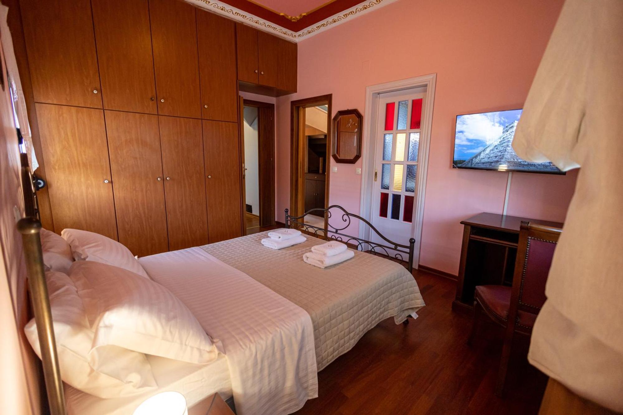 Reale - Art Luxury Villa มิทิคาส ภายนอก รูปภาพ