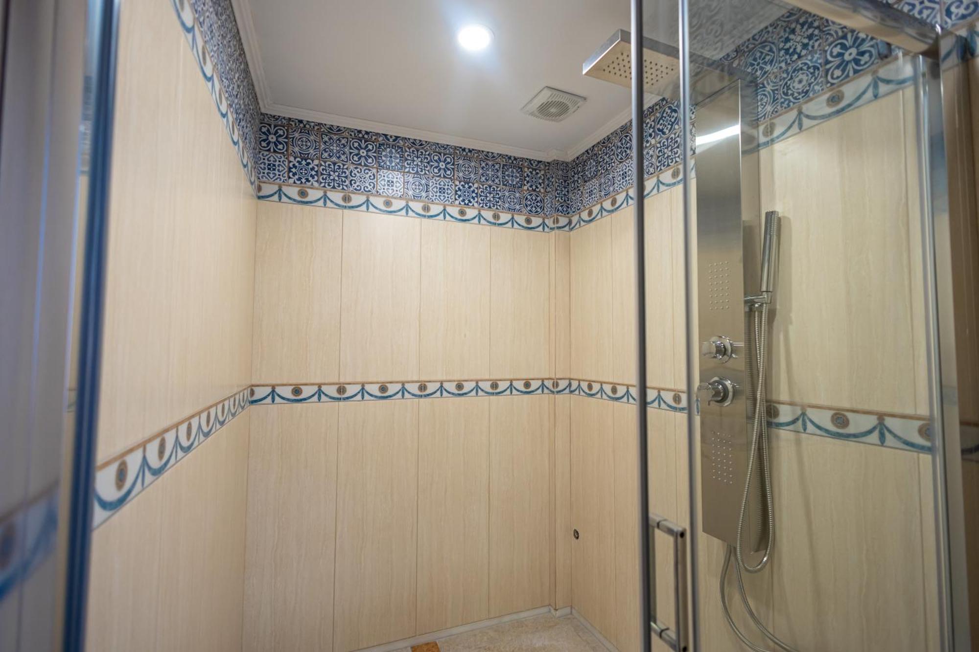 Reale - Art Luxury Villa มิทิคาส ภายนอก รูปภาพ